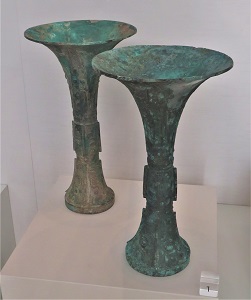Bronze & Malachite Gu (Shang Dynasty, 1600-1100 BCE), UMMA, Photo by cjverb (2017)
